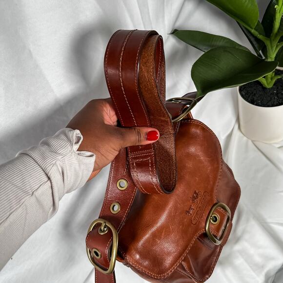 COACH Legacy Y2K Vintage F11418 Brown Leather Crossbody Brass Hardware - Picture 7 of 13